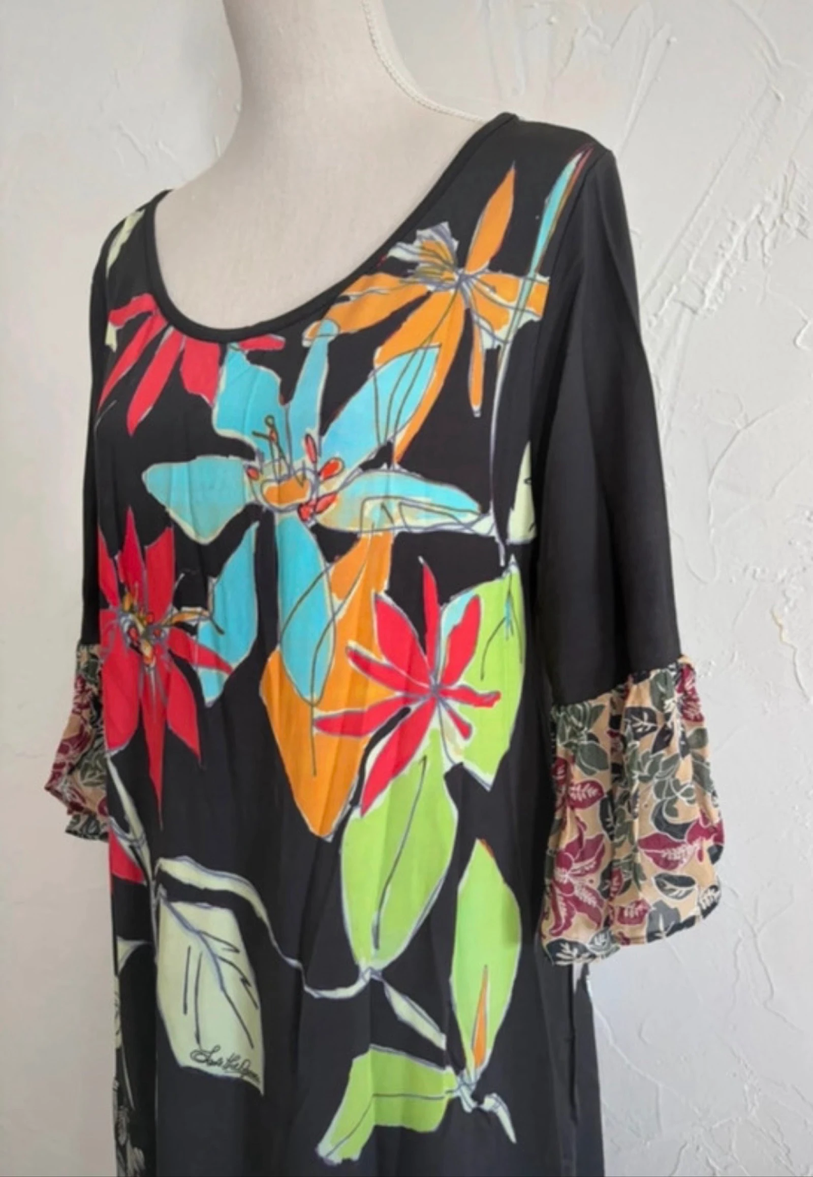 Lightweight colorful Save the Queen vintage dress size S – photo 9